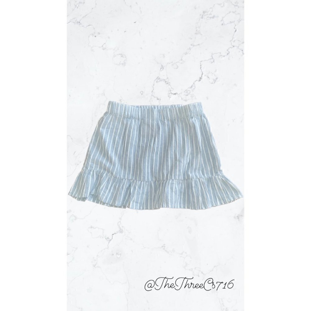 Girls Striped Blue and White Skirt Size 5/6 (GIRLS) NWOT
